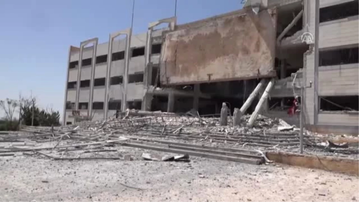 Suriye\'nin Dera İlinde Hastane Vuruldu