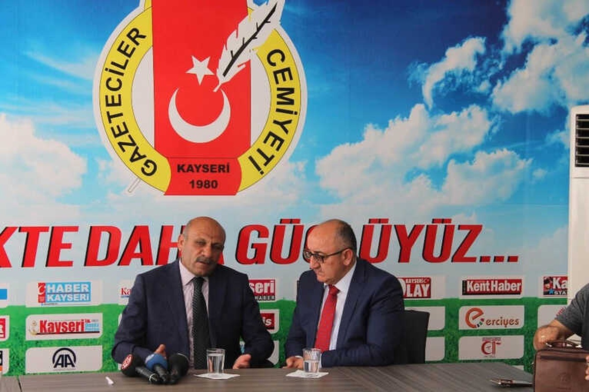 Ticaret İl Müdürü Fırat: "Yetkilendirme ve Belge Verme İşlemleri Devam Edecek"