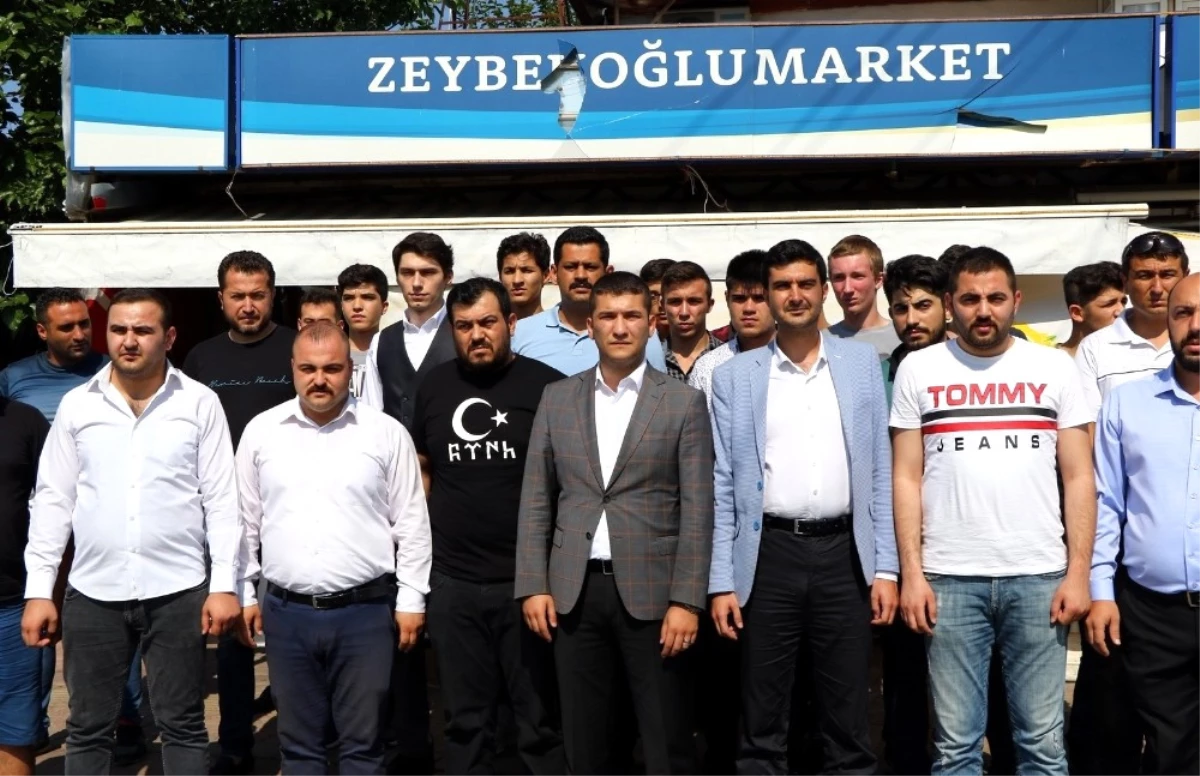 Türk Bayrağın Asılı Olduğu Market Saldırısına Ülkücülerden Sert Tepki