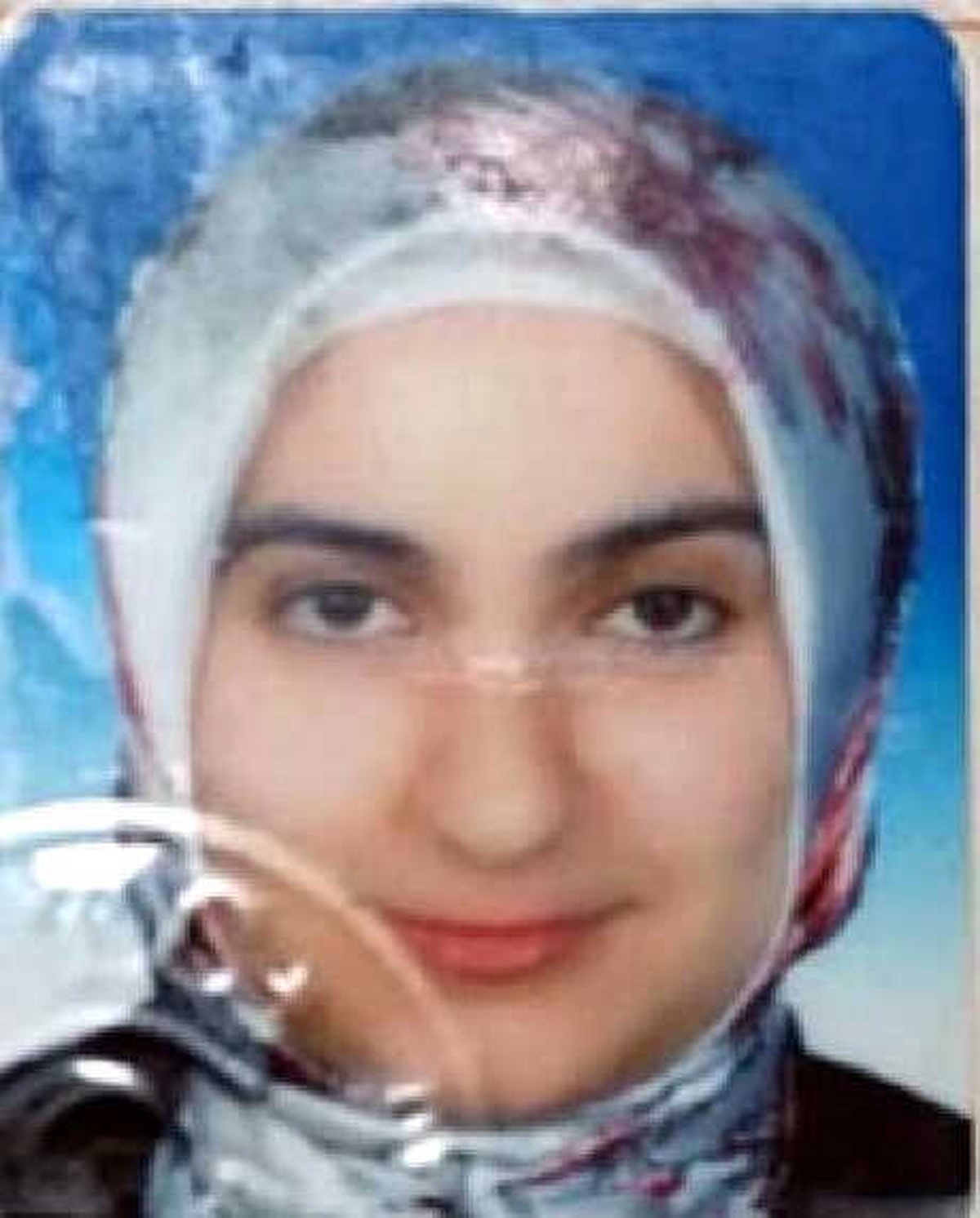 6 Yaşındaki Kız, Annesini Yatağında Ölü Buldu