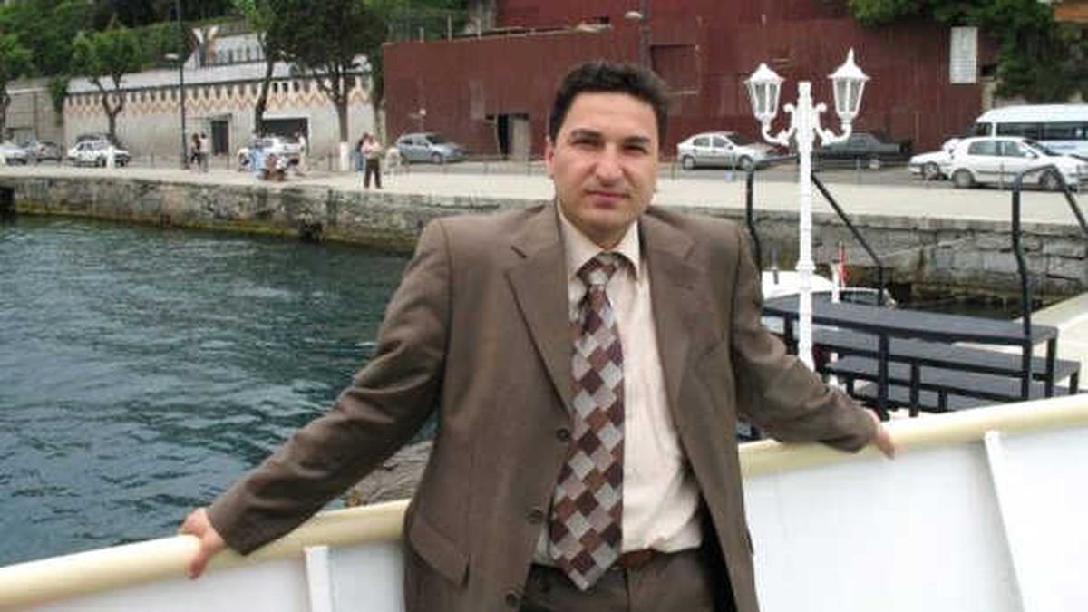 Adil Öksüz\'ü Arayan Ekibin Başında Bulunan Eski Şube Müdürü ve Komiser Tutuklandı