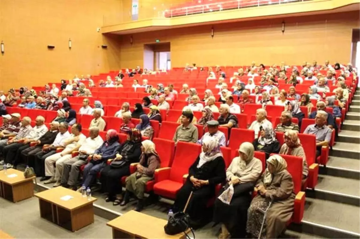 Aydın\'da Hacı Adaylarına Seminer Düzenlendi