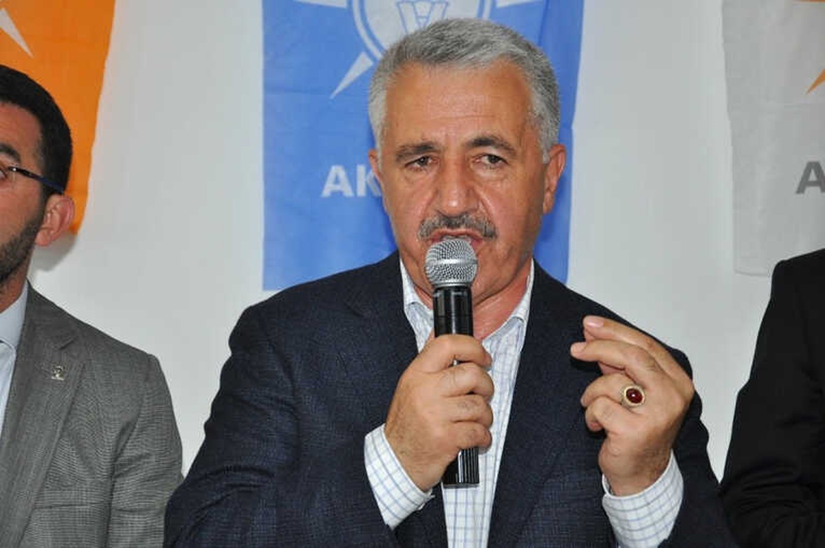 Bakan Arslan, Farkı Kars\'ta AK Parti\'nin Oylarını Artırdı