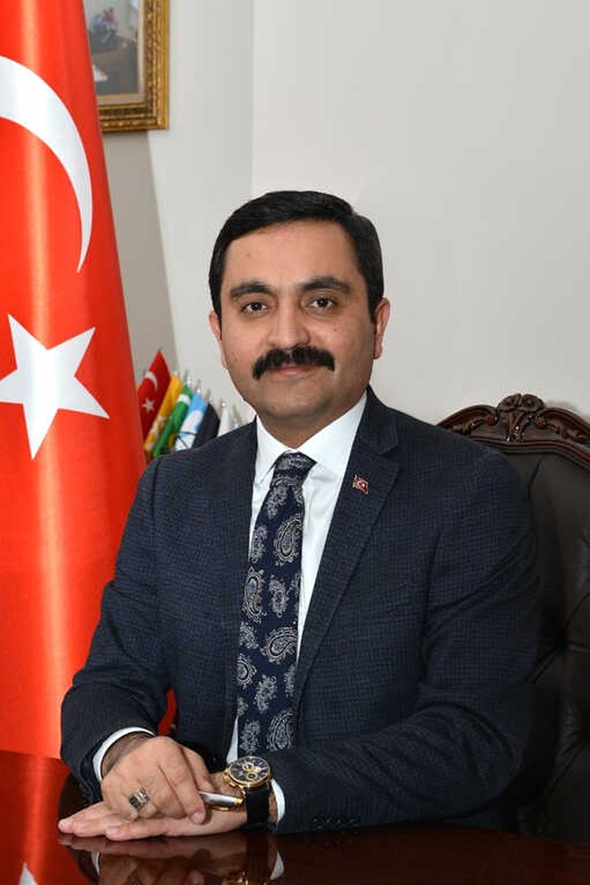 Belediye Başkanı Yaşar Bahçeci\'den Gençlere: "Heyecan ve Umutlarınızı Paylaşıyorum"