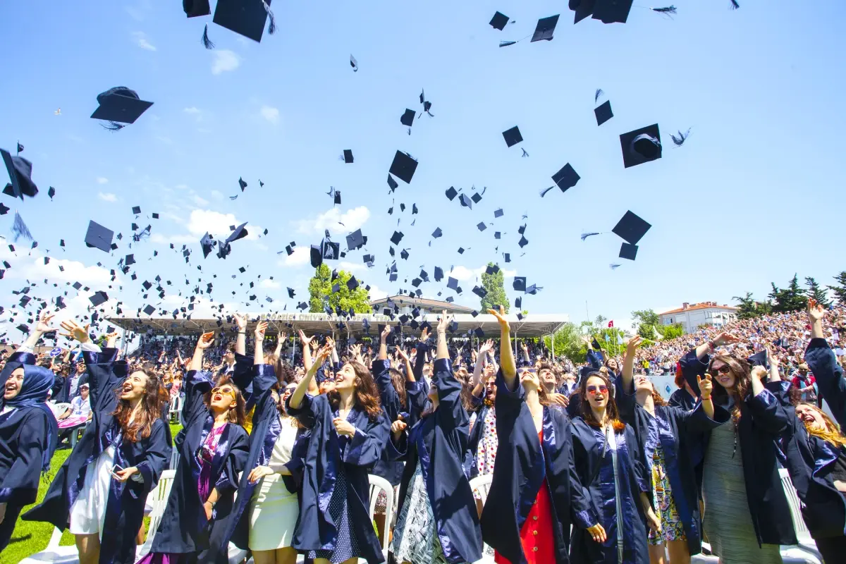 Boğaziçi Üniversitesi 151\'İnci Kez Mezunlarını Uğurladı