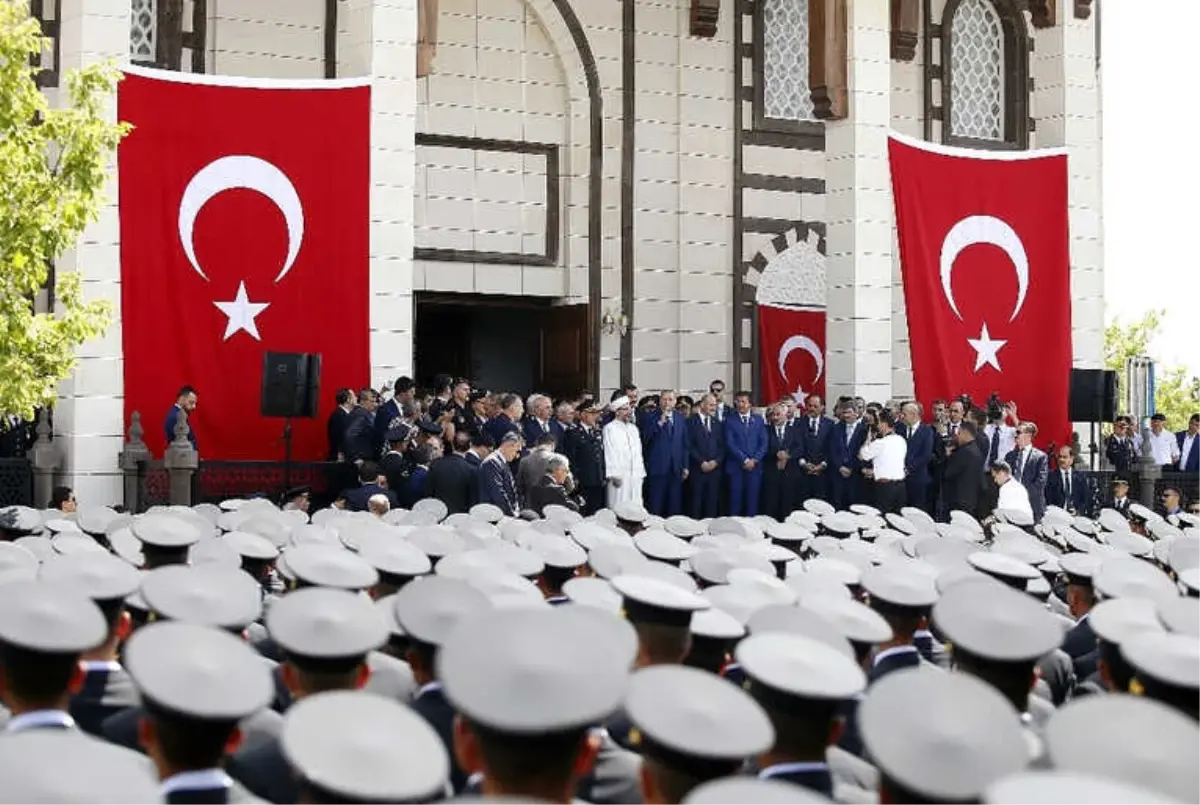 Cumhurbaşkanı Erdoğan: "Bizim Önümüzdeki Dönemde de En Büyük Mücadelemiz Ülkemizde Terör Olacak"