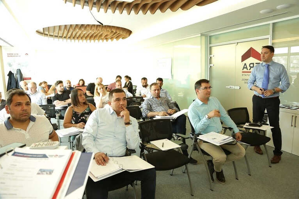 Era, Broker ve Broker Manager\'larına Top Gun Academy Eğitimi Verdi