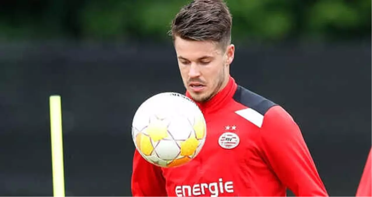 Fenerbahçe\'nin İstediği Van Ginkel, Ameliyat Olacak