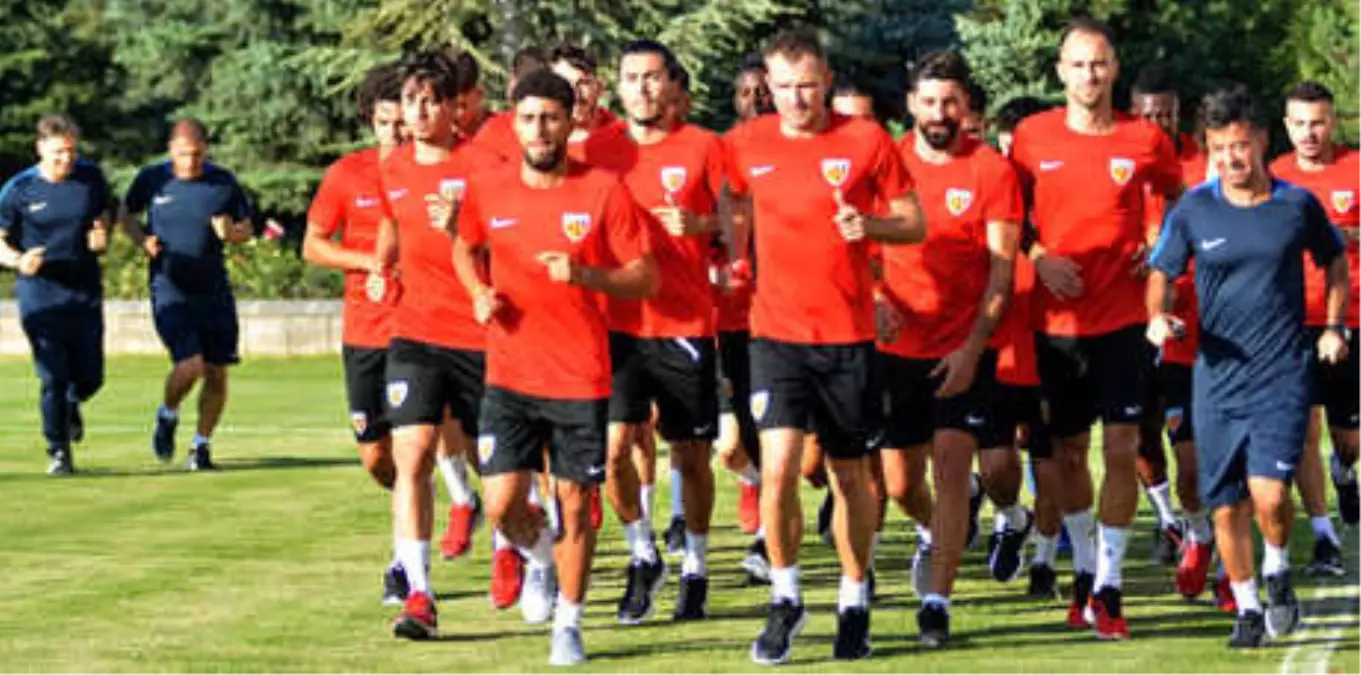 Kayserispor Topbaşı Yaptı!