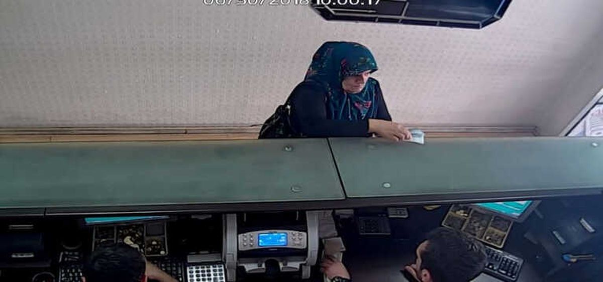 Aldığı Dövizin TL Karşılığını Dolar Olarak Hesaplayınca Bin 600 TL Kaybetti