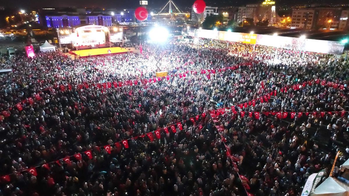 "Bir Yasin De Sen Oku" Etkinliği Devam Ediyor