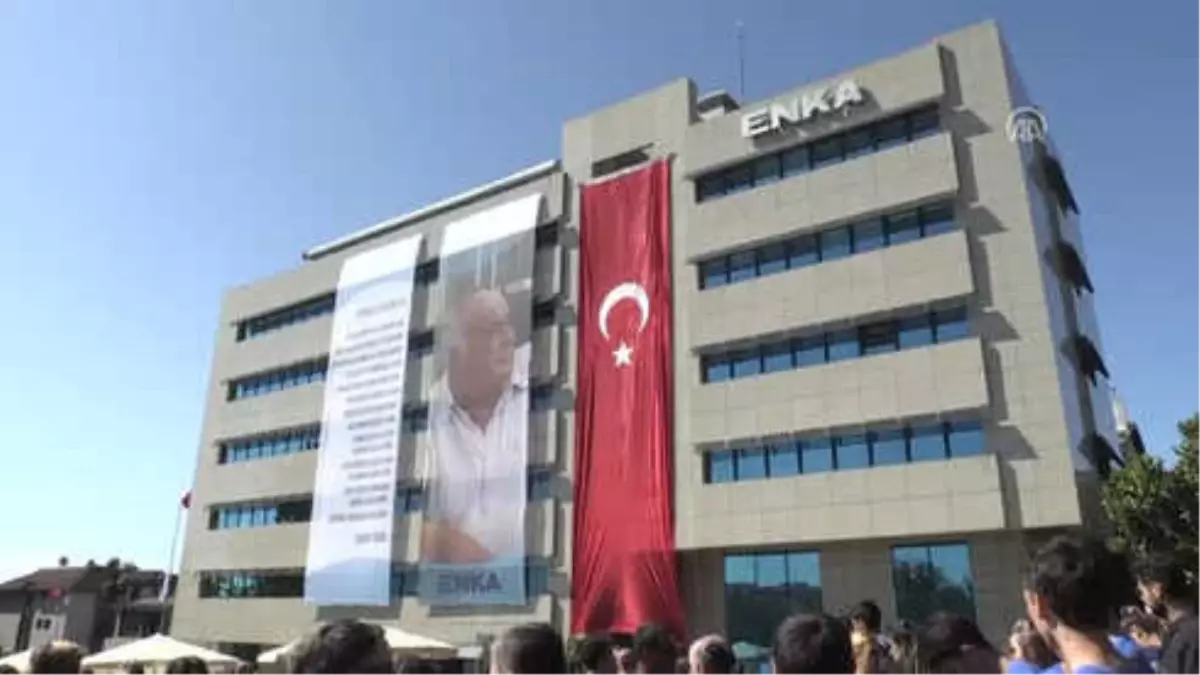 Enka Holding Fahri Başkanı Şarık Tara İçin Tören Düzenlendi