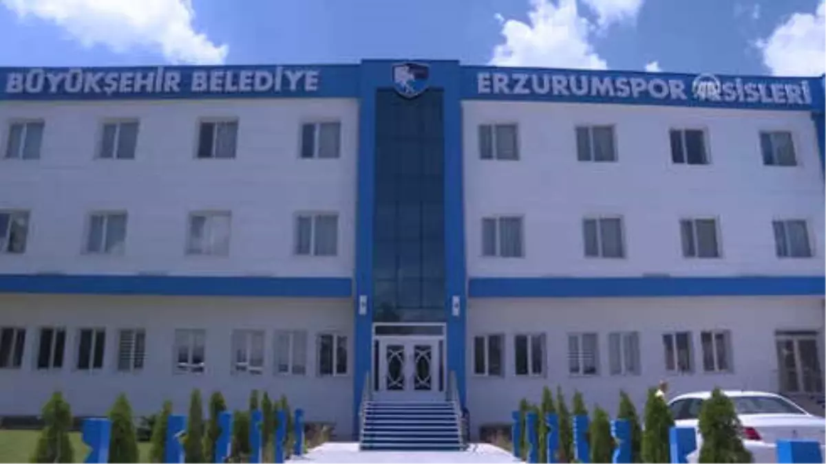 Erzurumspor, Takımı Hedefe Götürecek Futbolculara Yöneldi - Erzurum