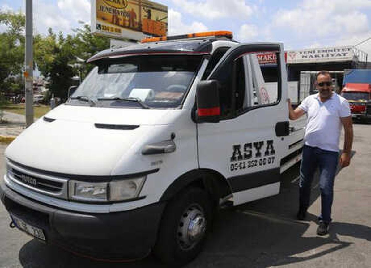 Forklift Hırsızını, Çekici Operatörünün \'Toprak Rengi\' Şüphesi Yakalattı