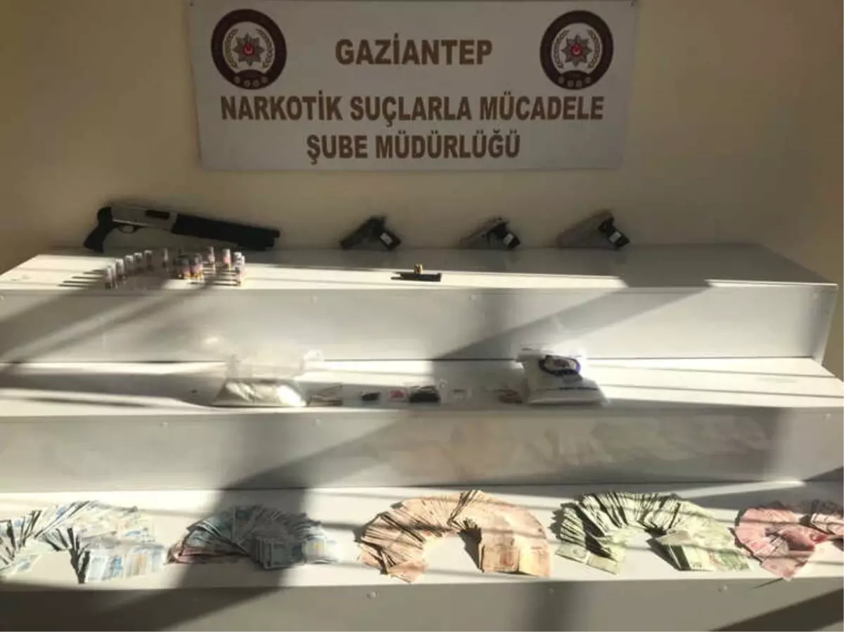 Gaziantep\'te 20 Adrese Eş Zamanlı Uyuşturucu Operasyonu