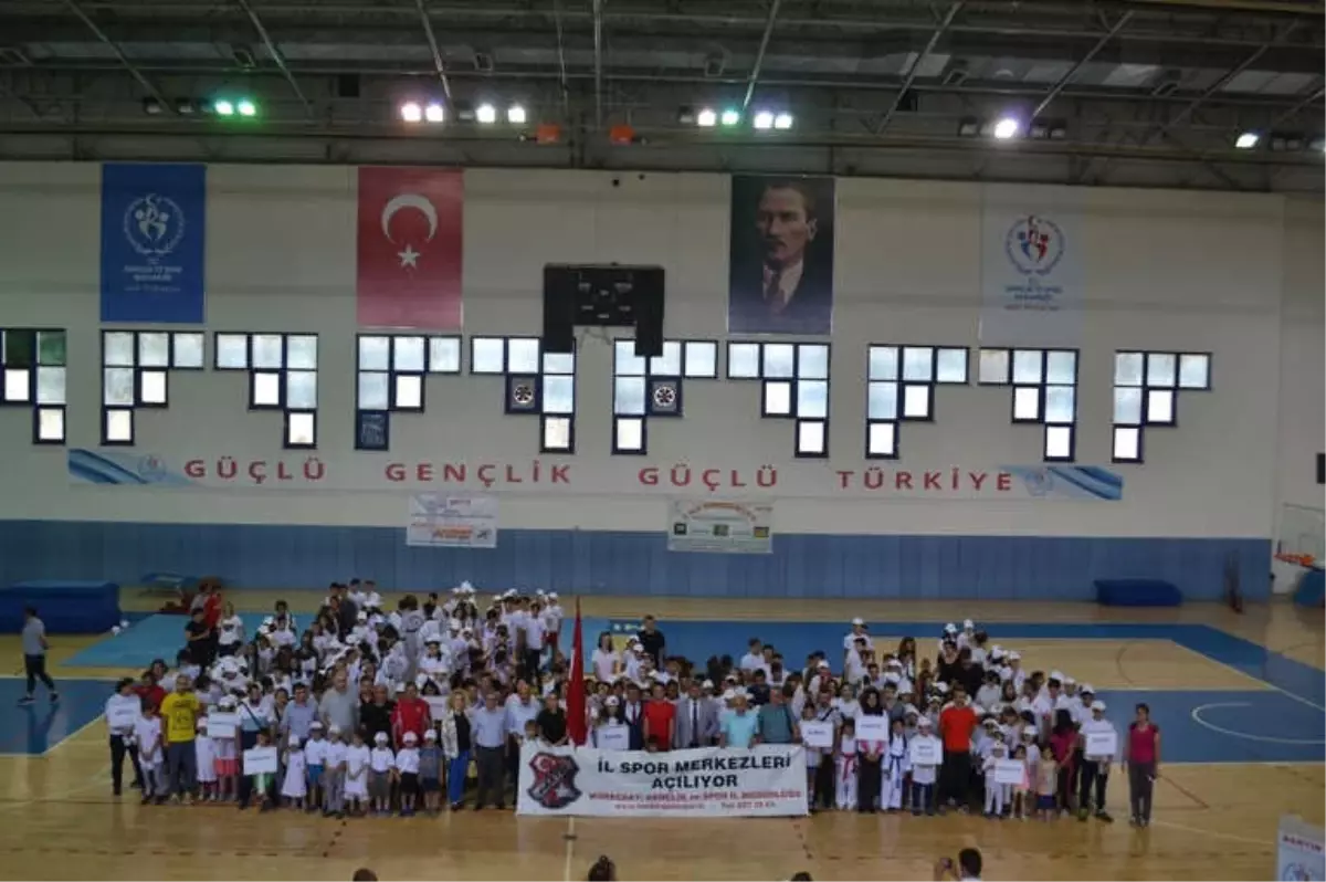 İl Spor Merkezleri Faaliyete Başladı