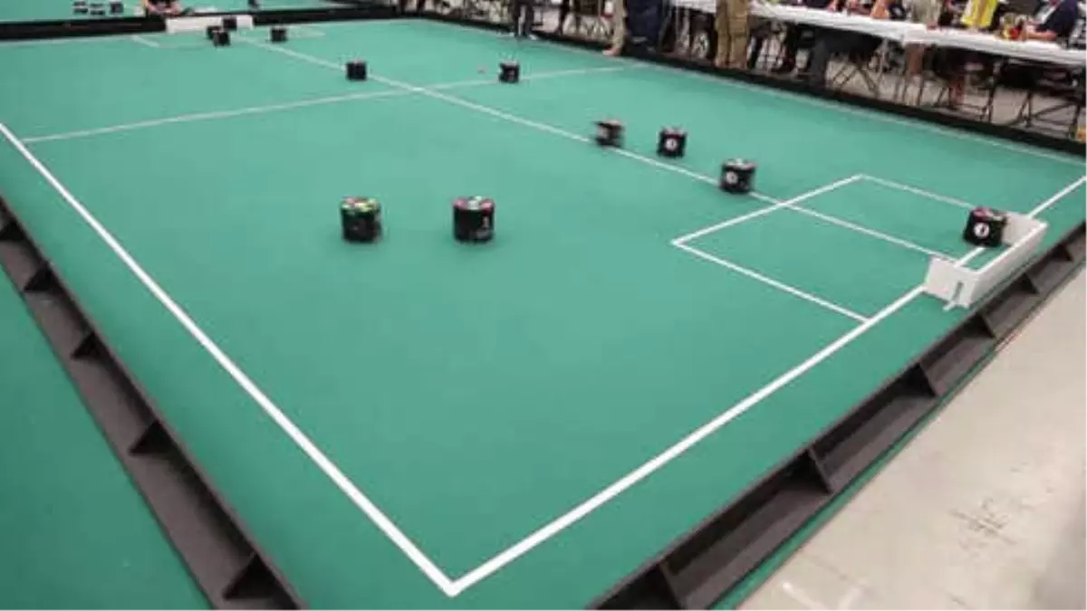 Neuıslanders Ekibi Robocup 2018 Robotlararası Dünya Futbol Kupası Şampiyonu Oldu