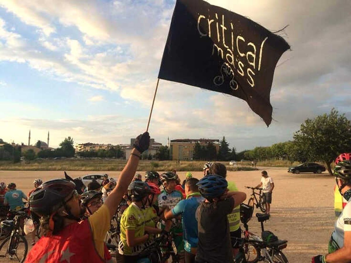 Pedallar "Bisikletli Ölümler" İçin Çevrildi