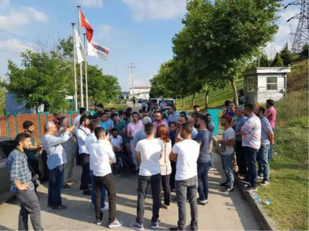 Dilovası\'nda Yayılan Kötü Koku Halkı İsyan Ettirdi