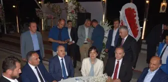 Fikri Işık ve Faruk Özlü Nikah Şahidi Oldu