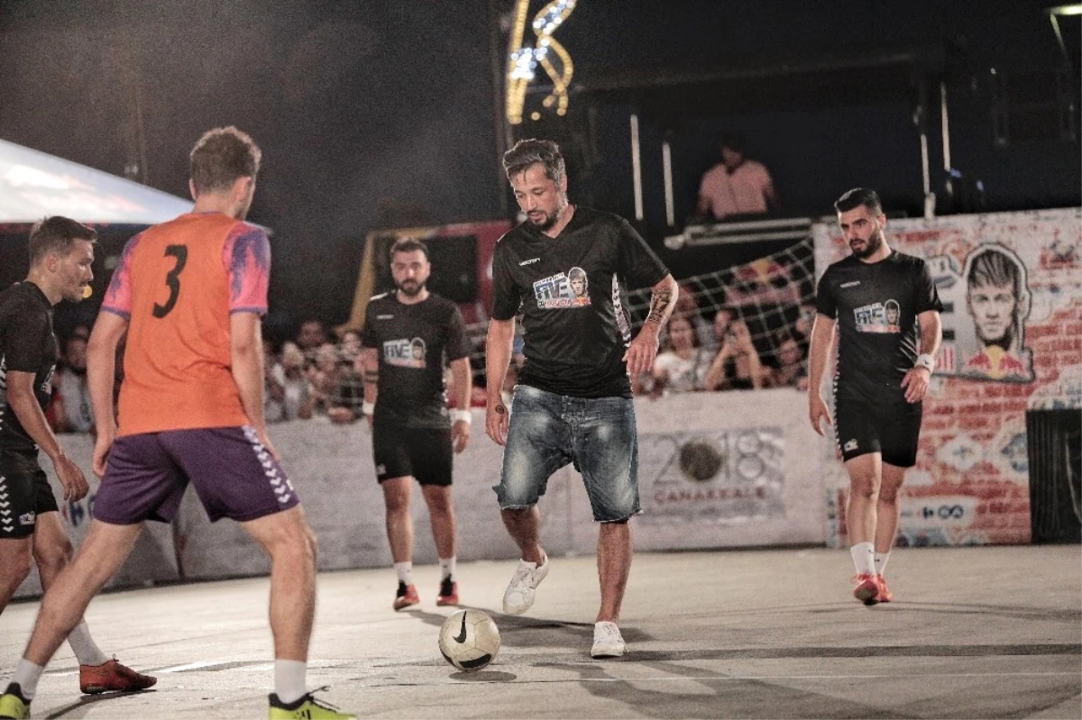 Sokak Futbolunun Bir Numaralı Adresi Neymarjr\'s Five\'ta Şampiyon Belli Oldu