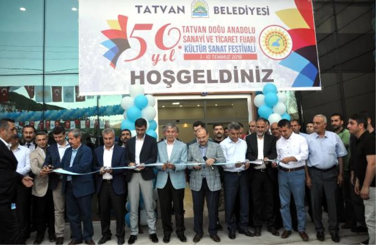 Tatvan Doğu Anadolu Kültür ve Sanat Festivali Başladı