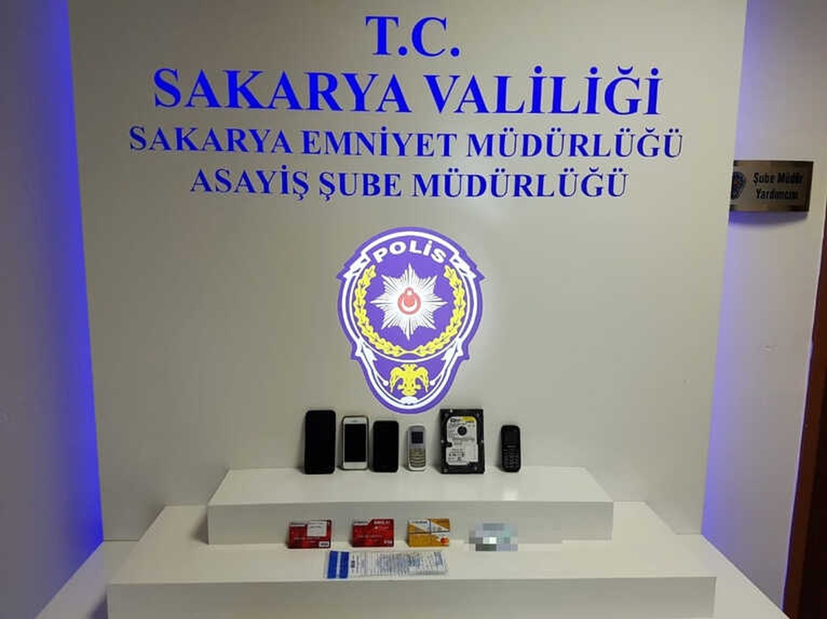 1 Milyon TL\'lik Vurgun Yapan 6 Dolandırıcı Sakarya\'da Yakalandı