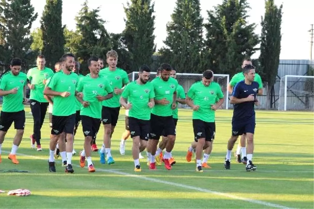 Akhisar\'da Susic UEFA\'yı Düşünüyor