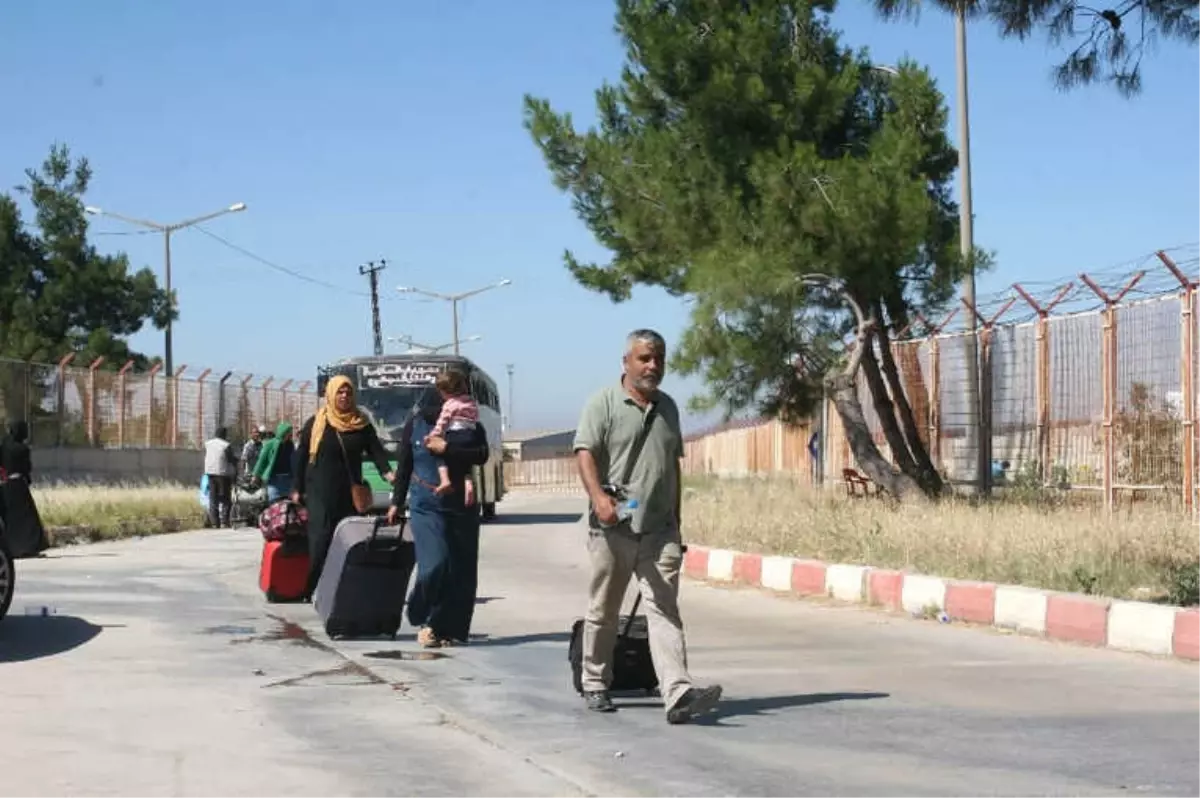 Bayramı Ülkelerinde Geçiren 13 Bin Suriyeli Türkiye\'ye Döndü