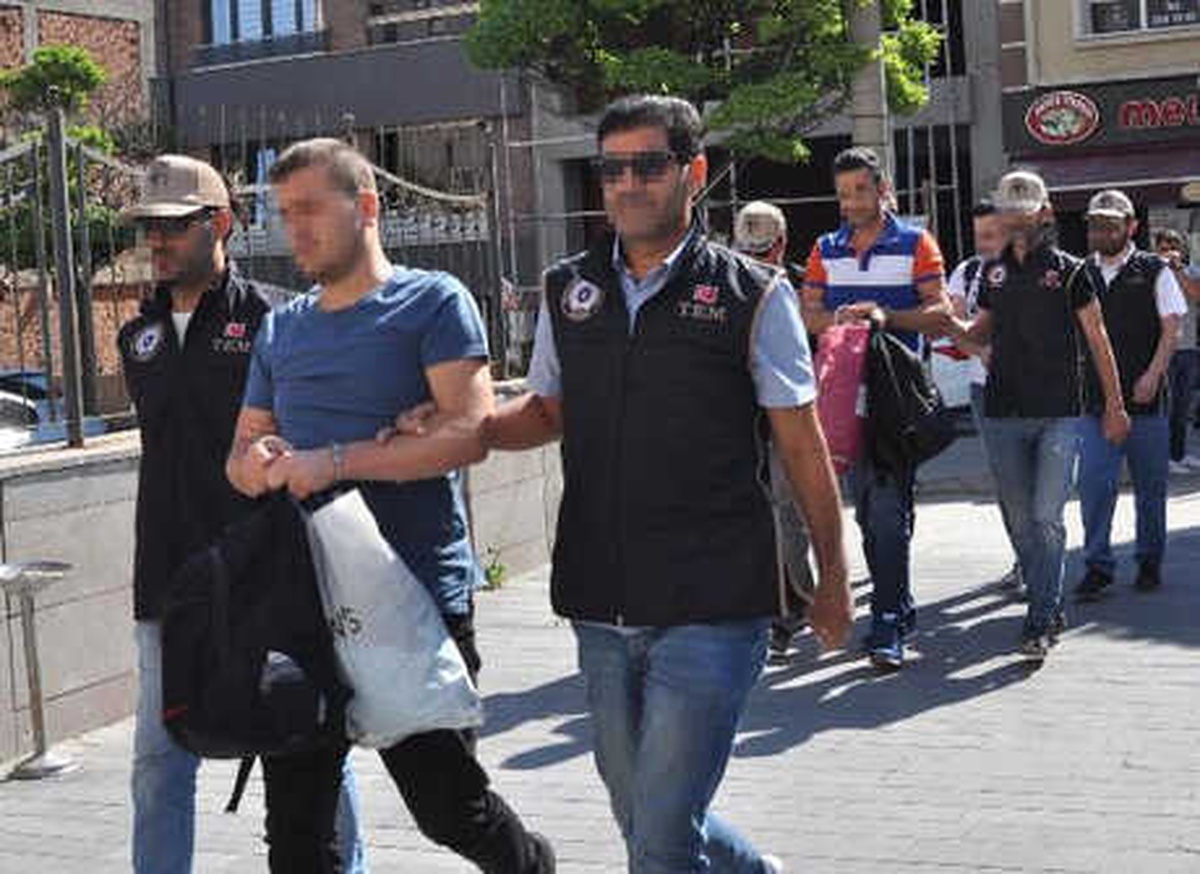 Eskişehir\'de Fetö Şüphelisi 3 Asker Adliyede