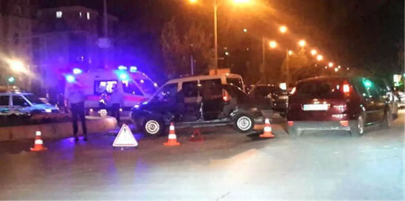 Eskişehir\'de Trafik Kazası; 5 Yaralı