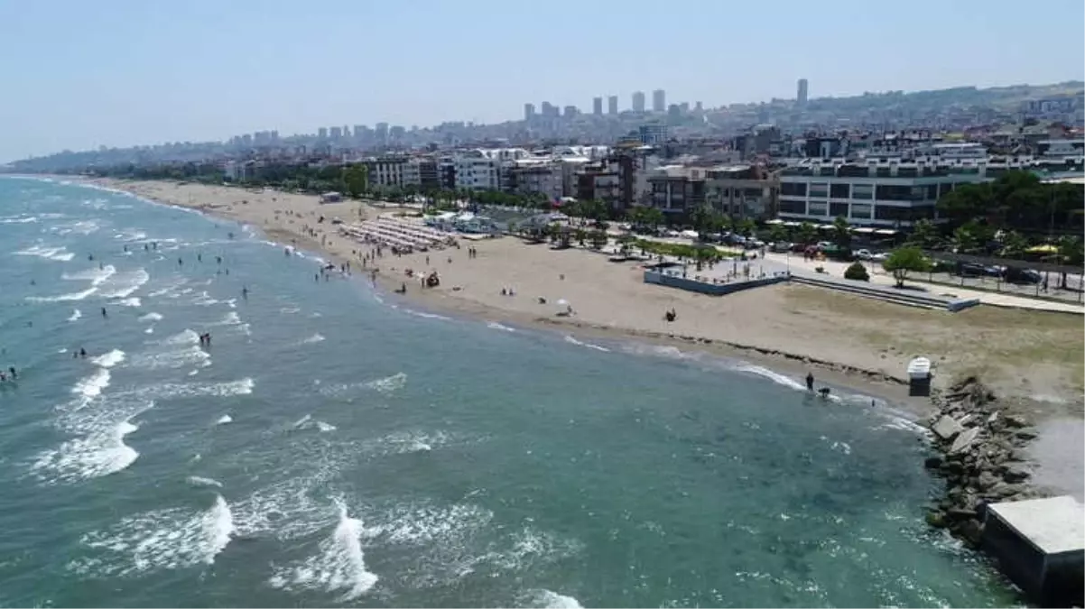 Samsun\'da Güvenli Yüzme Alanları Belirlendi