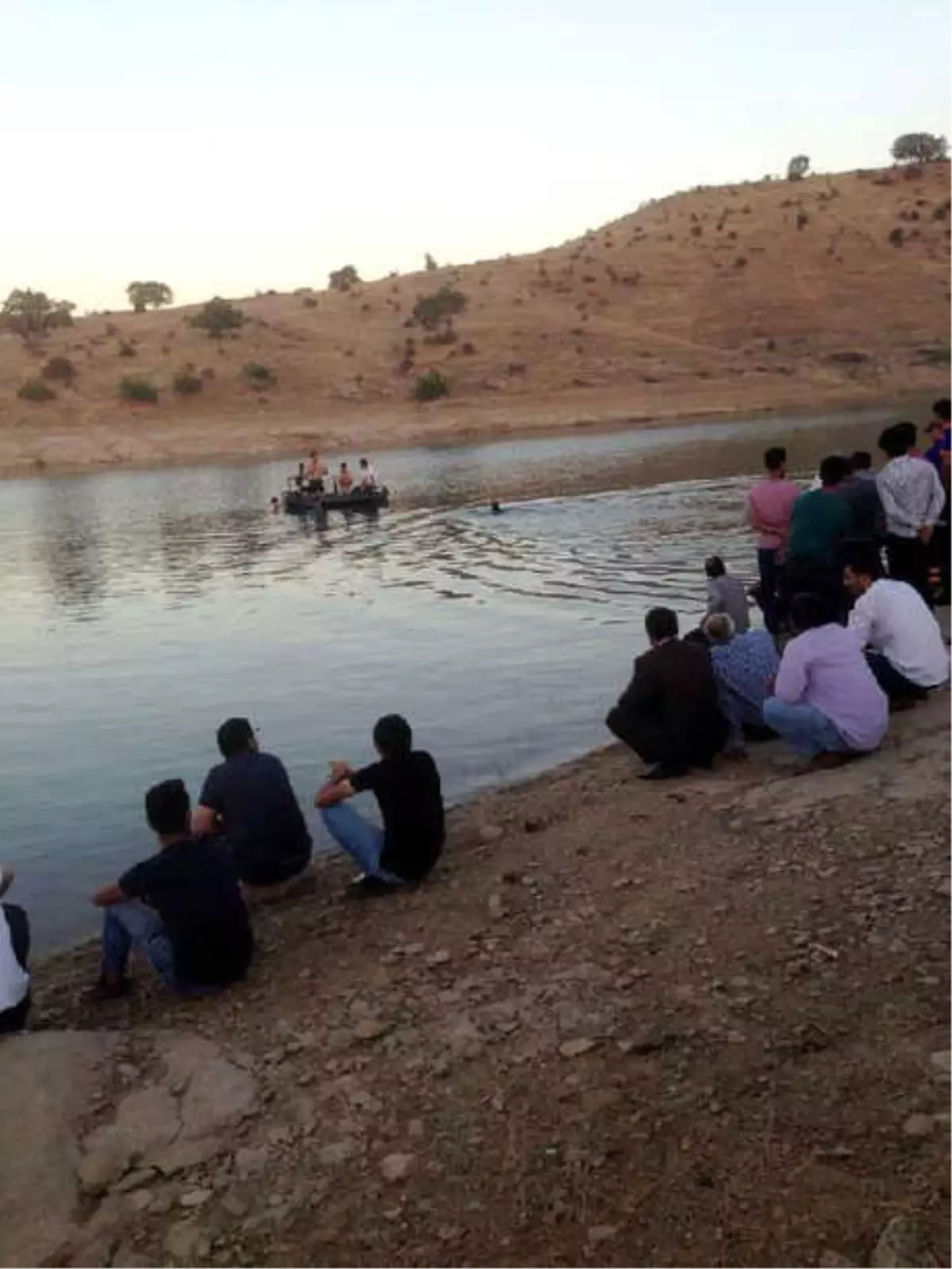 Suriyeli Genç, Serinlemek İçin Girdiği Sason Çayında Boğuldu