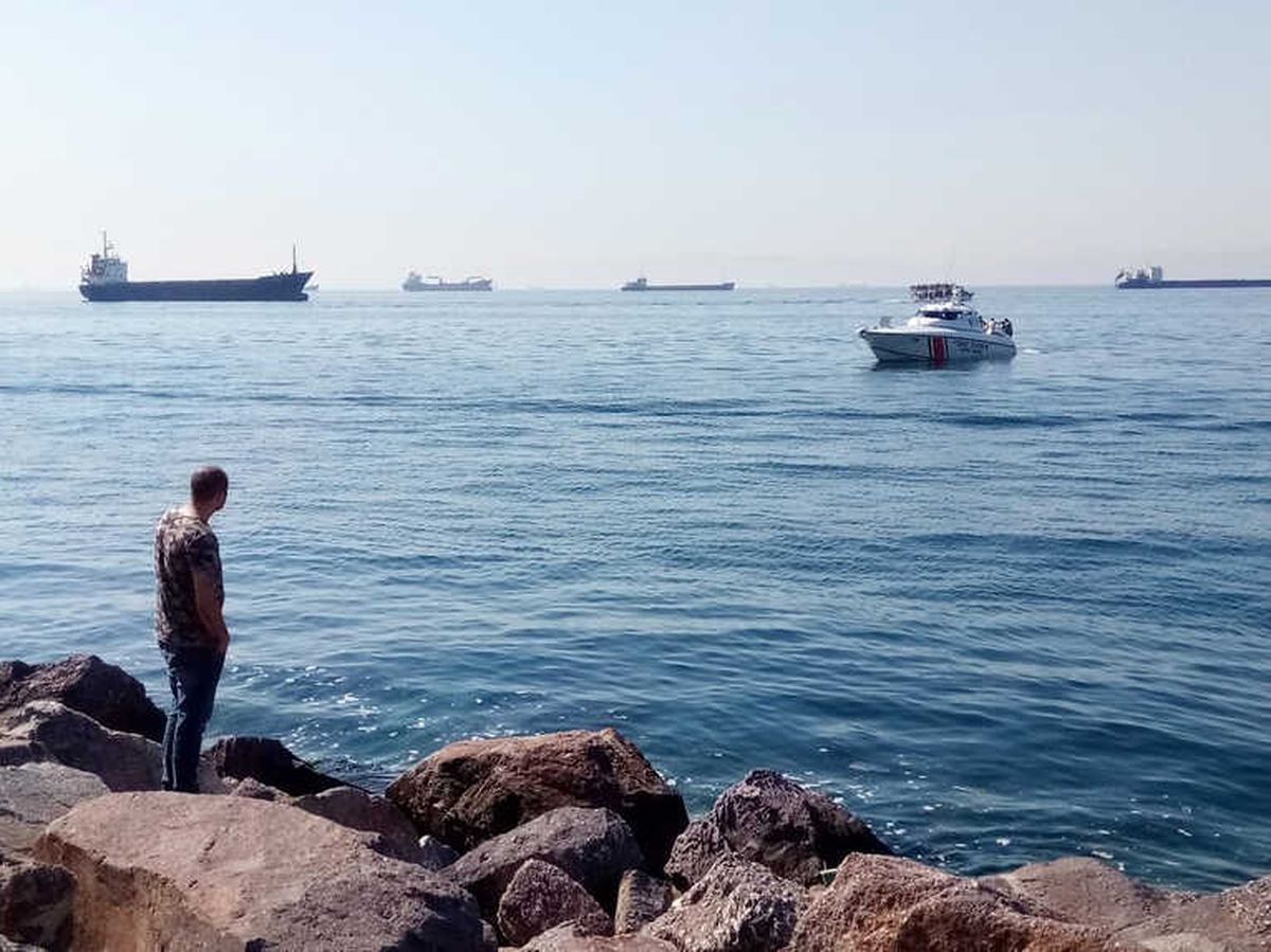Teknesi Su Aldığı İçin Denize Atlayan ve Kaybolan Serkan Kuloğlu\'nu Arama Çalışmaları Sürüyor