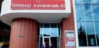 Vali Çakacak Tepebaşı Kaymakamlığı'nı Ziyaret Etti