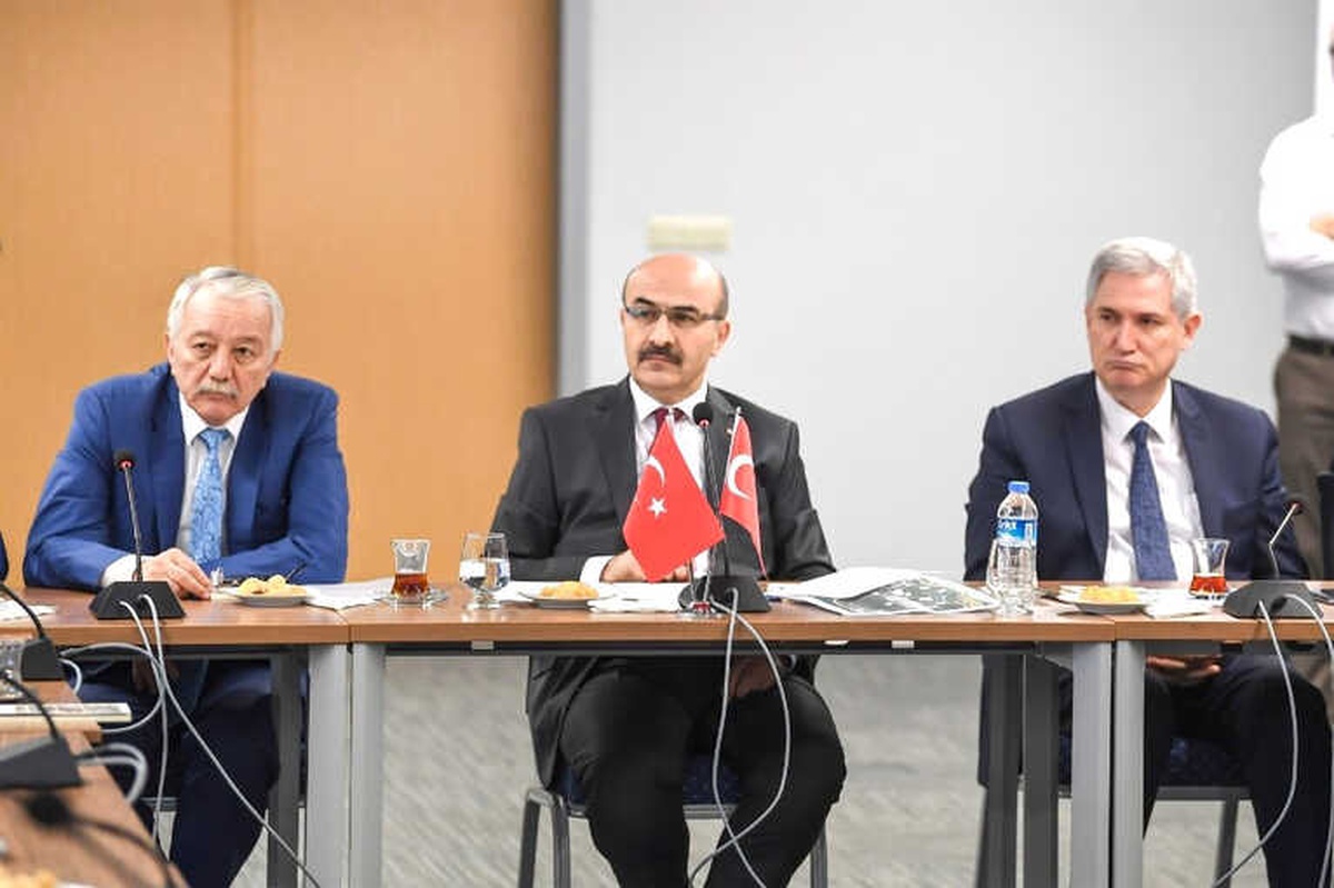 Adana\'da 15 Temmuz\'da Yapılacak Etkinlikler Görüşüldü