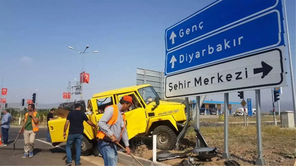 Bingöl\'de Trafik Kazası: 5 Yaralı