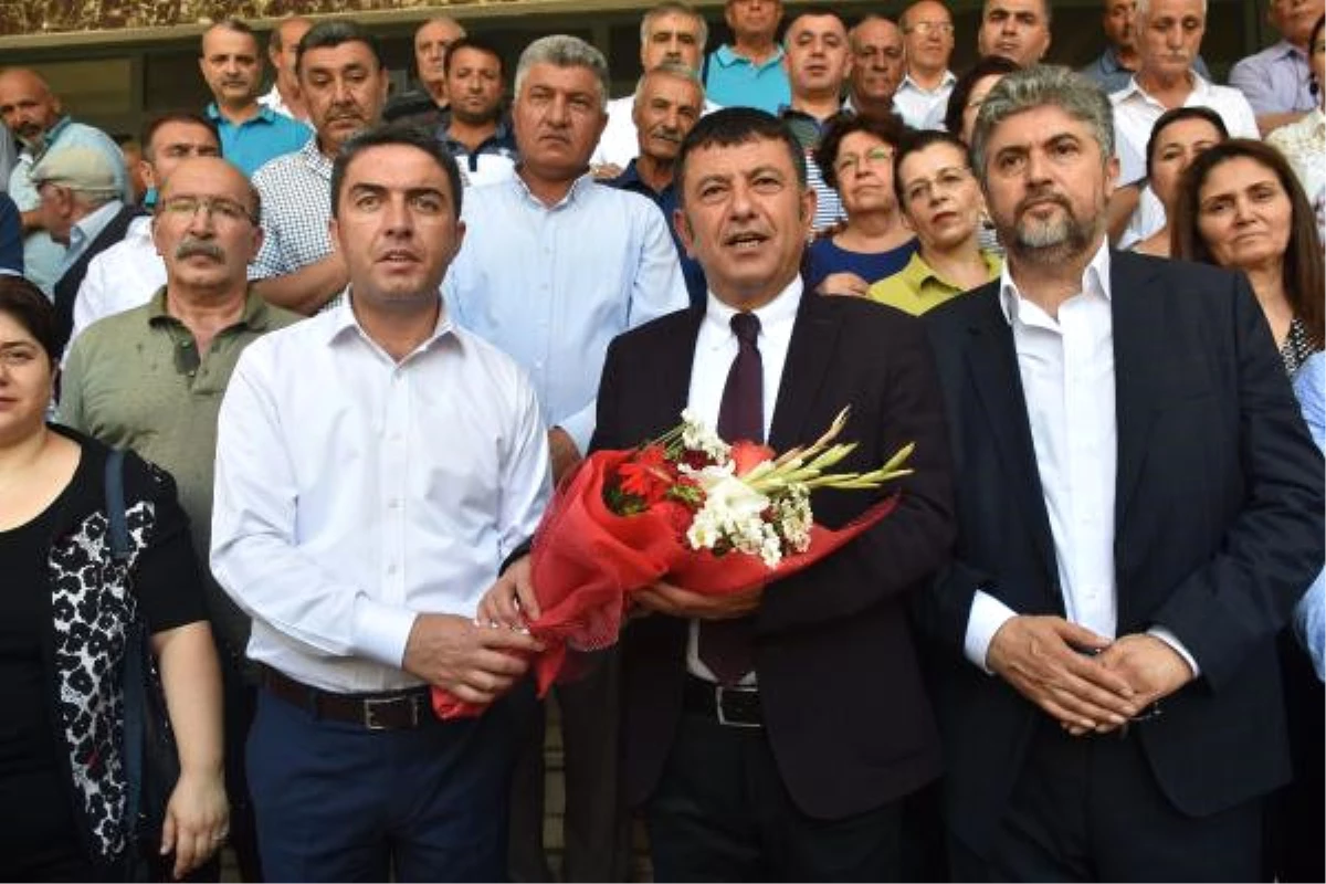 CHP\'li Ağbaba: Şehit Cenazelerine Sen Katılma Kardeşim