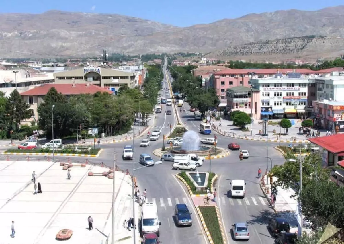 Erzincan\'da Trafiğe Kayıtlı Araç Sayısı 58 Bin 617 Oldu