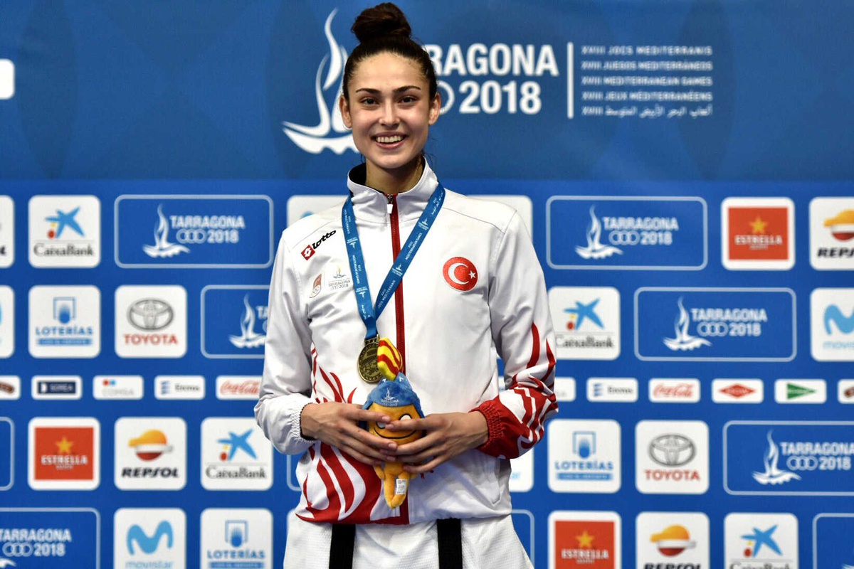 İBB\'li Sporcular Akdeniz Oyunları\'ndan 15 Madalya İle Döndü