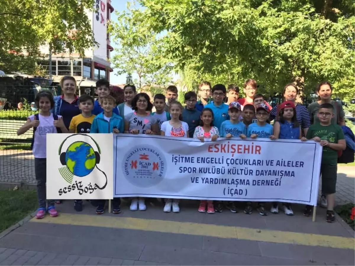 İçad Çocukları Sessiz Doğa Yolcusu