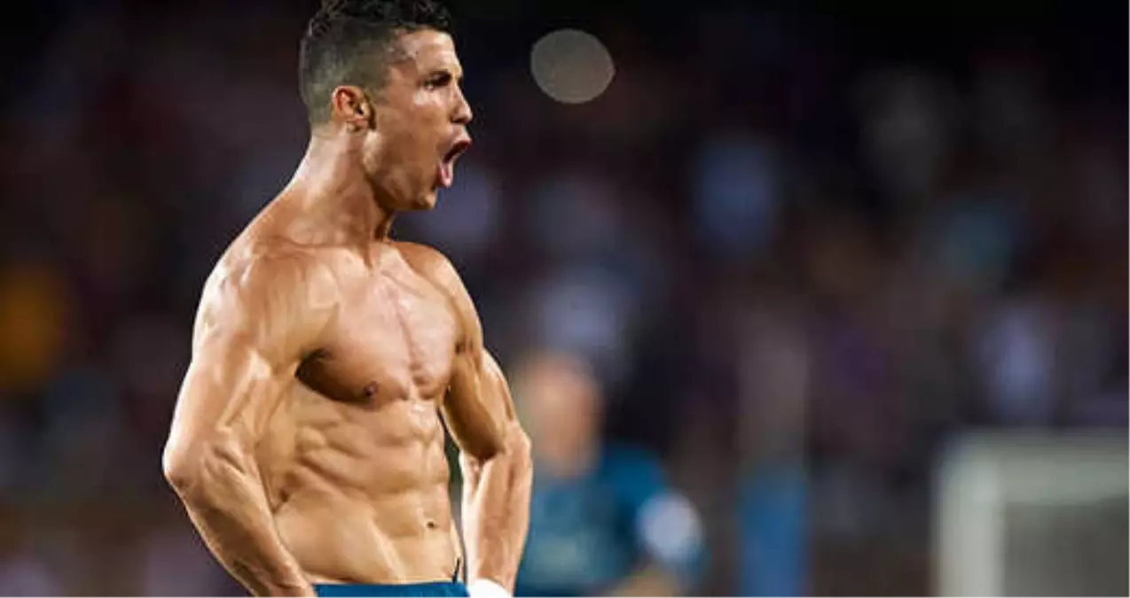 Juventus, Cristiano Ronaldo\'ya 120 Milyon Euroluk Sözleşme Önerdi