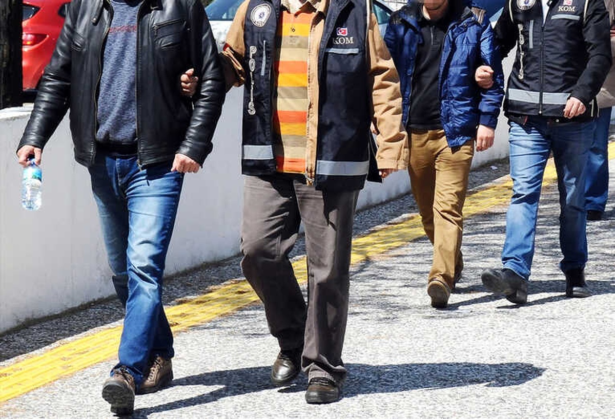Kastamonu Merkezli Fetö Operasyonu: 12 Gözaltı