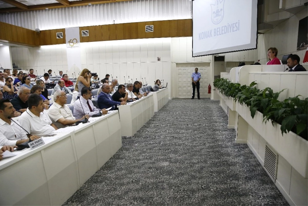 Pekdaş: "Fikirlerin Yargılanacağı Tek Yer Mahkemeler Olmalıydı"