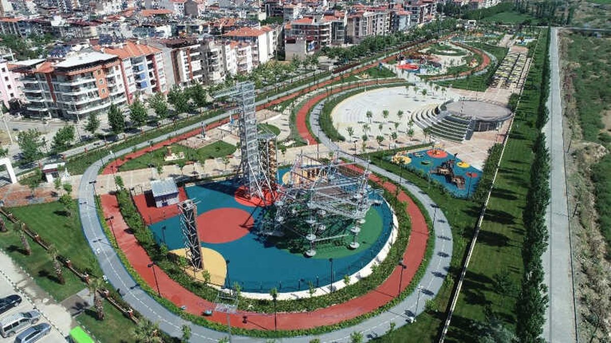 Salihli\'nin Yeni Cazibe Merkezi \'Masal Ormanı Parkı\'