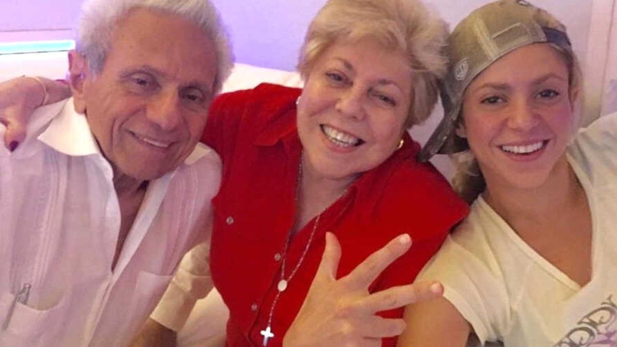 Shakira, Anne-Babasını İstanbul\'a Getiriyor!