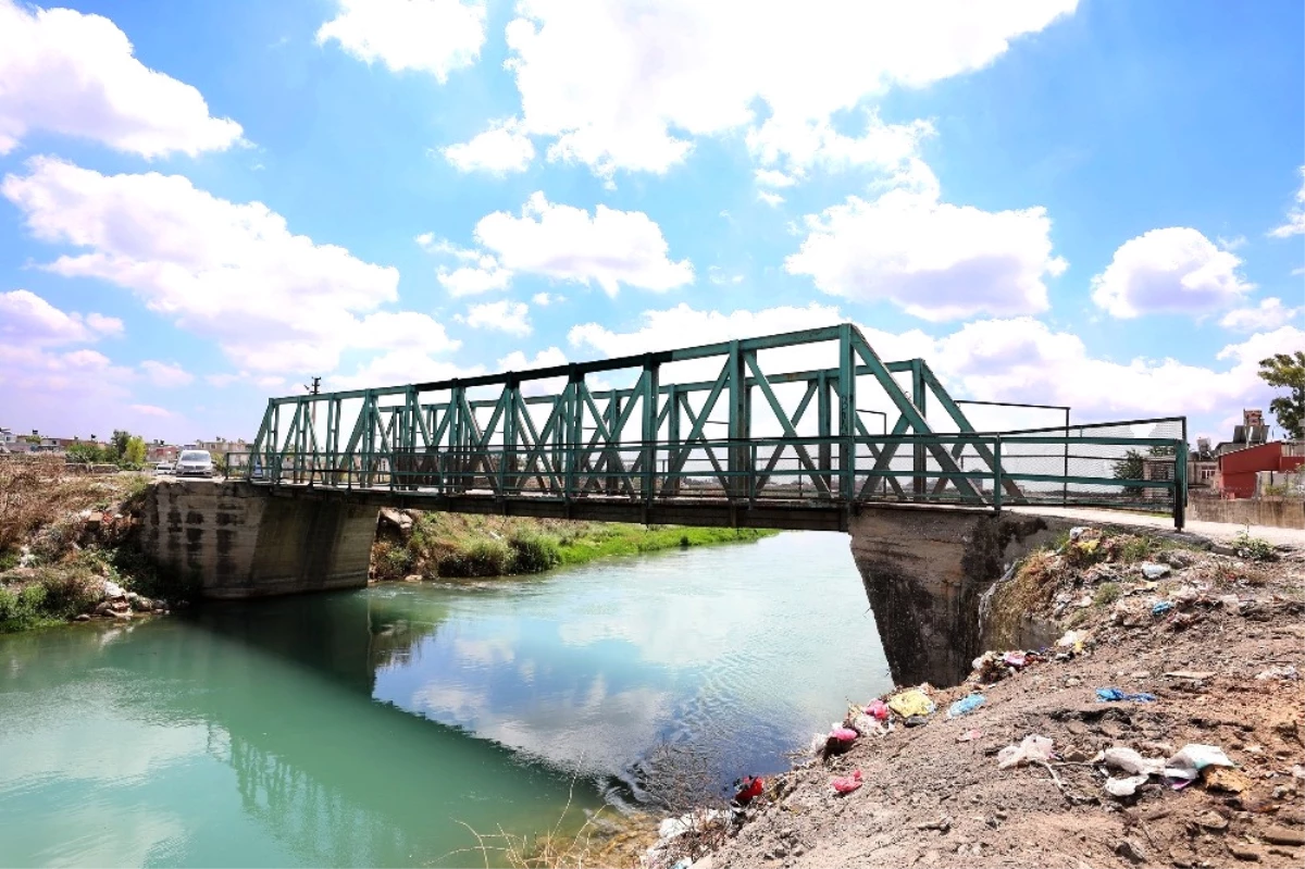 Tarsus\'ta Trafiği Nefes Aldıracak Köprü Projesi