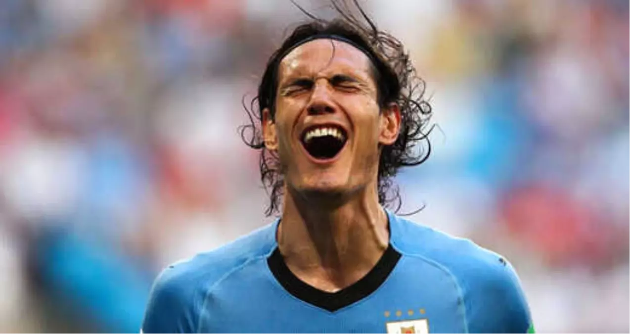 Uruguaylı Cavani, Fransa\'yla Oynanacak Çeyrek Final Maçında Yok