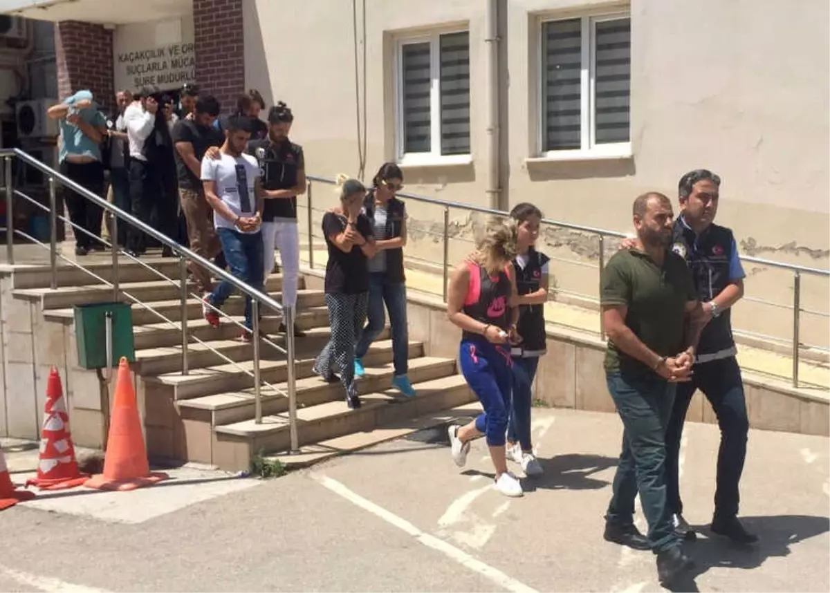 Zehir Çetesine Büyük Vurgun: 33 Gözaltı