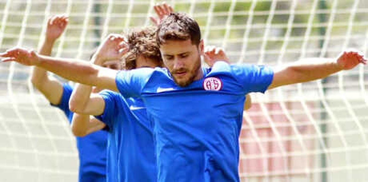 Antalyaspor\'un Erzurum Kampı Sürüyor
